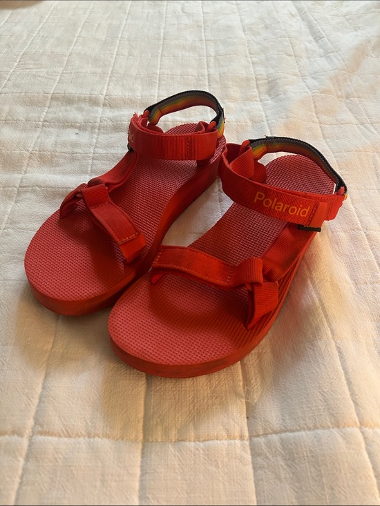 Polaroid Shoes - Polaroid Red Sport Sandals with Rainbow Heel Accent